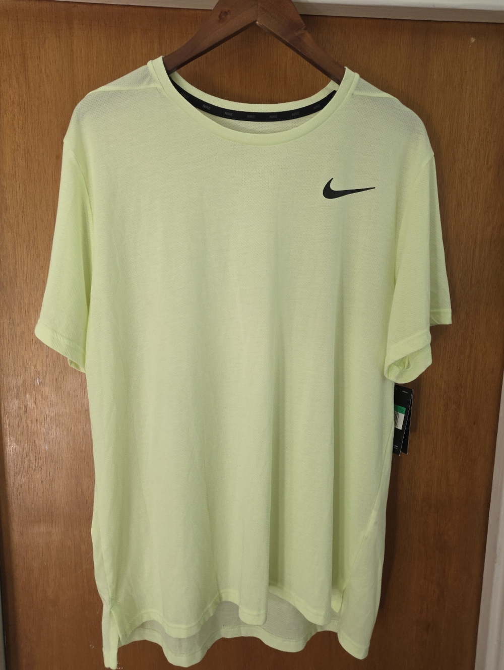 Nike Pro Men's Dri-Fit Short Sleeve Shirt AJ8002-701 Sonic Yellow XL Breathe